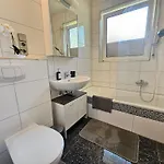 Ecocube 143 - Balkon, 3zimmer, Waschmaschine, Backofen, Badewanne, 5p Appartement Meppen