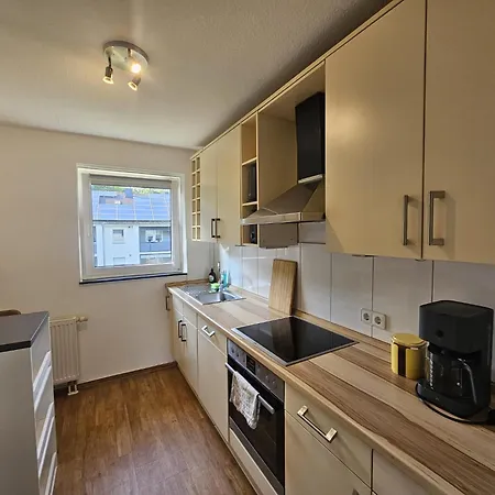 Ecocube 143 - Balkon, 3zimmer, Waschmaschine, Backofen, Badewanne, 5p Meppen