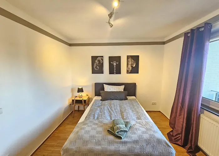 Apartment Ecocube 143 - Balkon, 3zimmer, Waschmaschine, Backofen, Badewanne, 5p Meppen